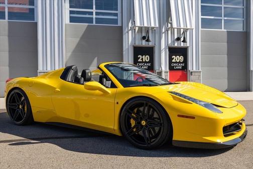 Yellow 2013 Ferrari 458 Spider Base