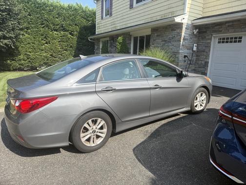 2014 Hyundai SONATA GLS