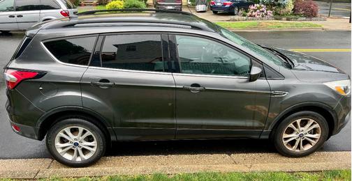 Gray 2018 Ford Escape SE
