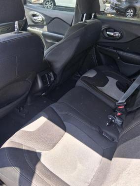 Black 2014 Jeep Cherokee Latitude