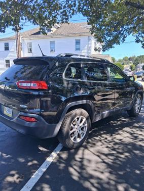Black 2014 Jeep Cherokee Latitude