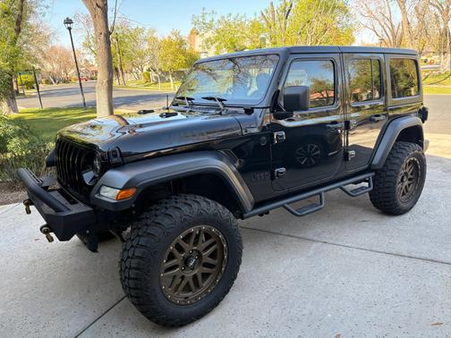 2020 Jeep Wrangler Unlimited Sport