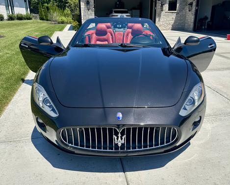 2017 Maserati GranTurismo Base