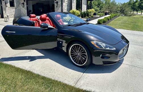 2017 Maserati GranTurismo Base