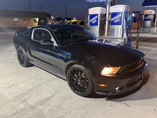 2012 Ford Mustang GT Premium