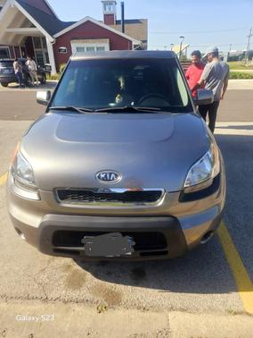 2011 Kia Soul +