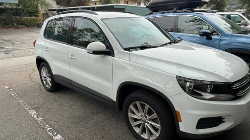 White 2017 Volkswagen Tiguan Limited 2.0T