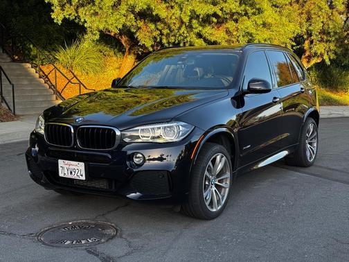 Blue 2015 BMW X5 xDrive35i