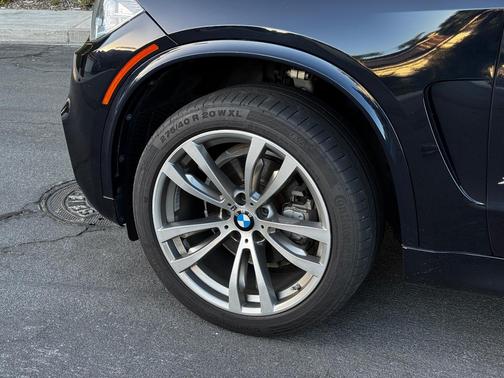 Blue 2015 BMW X5 xDrive35i