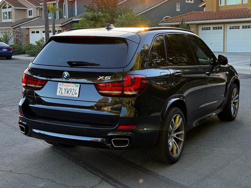 Blue 2015 BMW X5 xDrive35i
