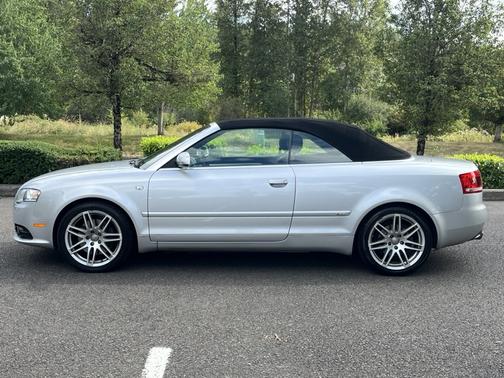 2009 Audi A4 2.0T Special Edition quattro Cabriolet