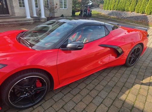 2023 Chevrolet Corvette Stingray w/2LT