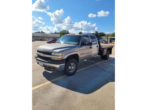 Gray 2002 Chevrolet Silverado 3500 LS Crew Cab