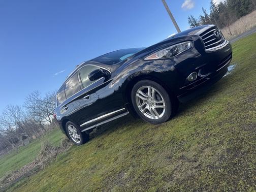 Black 2013 INFINITI JX35 Base