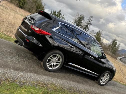 Black 2013 INFINITI JX35 Base