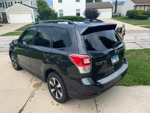 Purple 2018 Subaru Forester 2.5i Premium