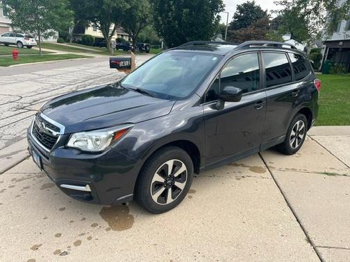 Purple 2018 Subaru Forester 2.5i Premium