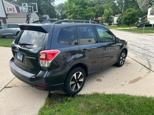 Purple 2018 Subaru Forester 2.5i Premium