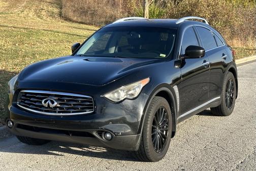 2011 INFINITI FX35 Base
