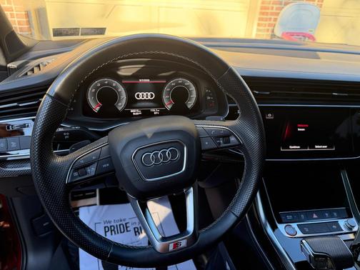 Red 2022 Audi SQ7 4.0T Premium Plus