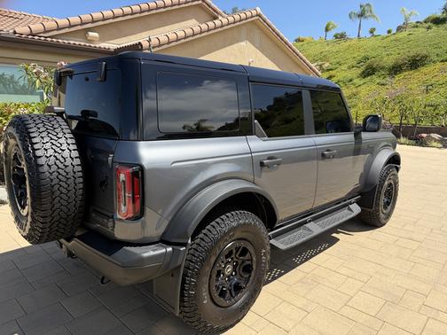 Gray 2026 Ford Bronco Badlands