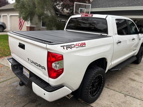 2018 Toyota Tundra Limited