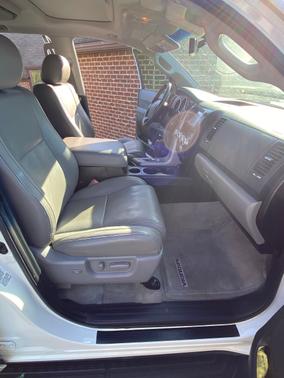 White 2010 Toyota Sequoia Platinum