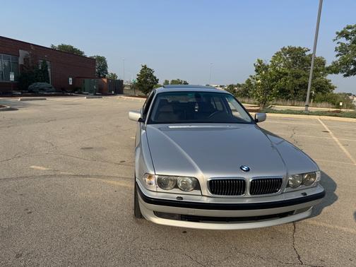 2001 BMW 740 iL