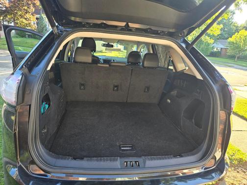 Black 2015 Ford Edge SEL