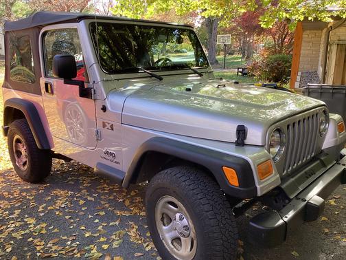 2004 Jeep Wrangler X