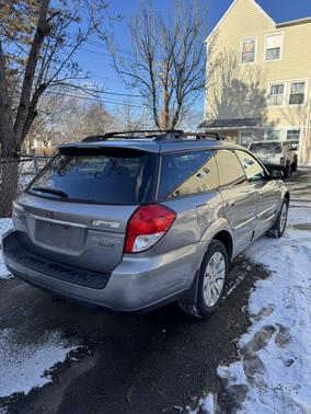 2009 Subaru Outback 2.5 i Limited
