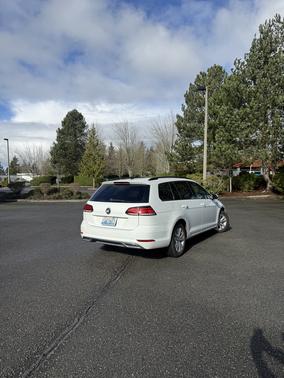 2019 Volkswagen Golf SportWagen 1.8T S