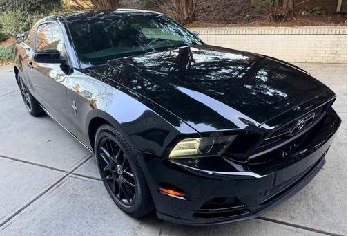 2014 Ford Mustang V6 Premium