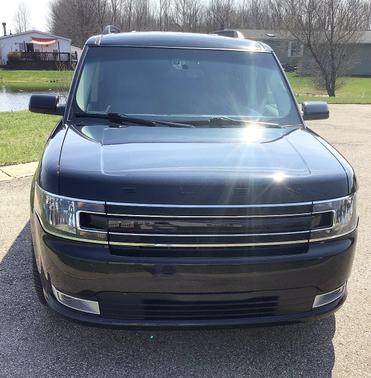 Black 2019 Ford Flex SEL