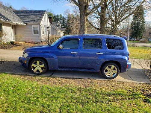 Photo 4 of 8 of 2006 Chevrolet HHR LT