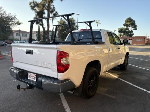 2015 Toyota Tundra SR5