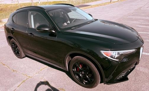 Black 2018 Alfa Romeo Stelvio Sport
