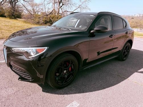 Black 2018 Alfa Romeo Stelvio Sport