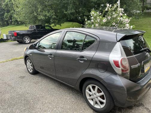 2012 Toyota Prius c Four