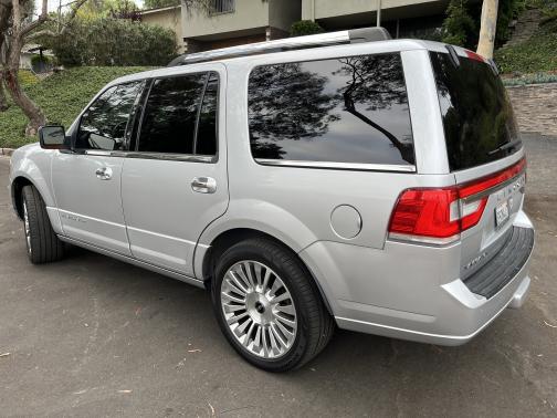 2017 Lincoln Navigator Select