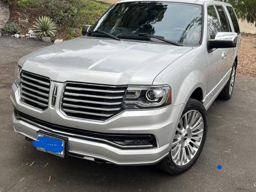2017 Lincoln Navigator Select