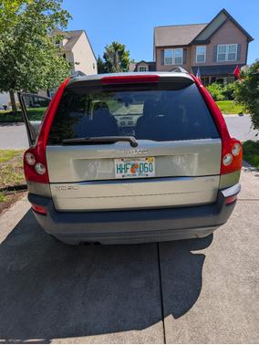 Gray 2006 Volvo XC90 2.5T