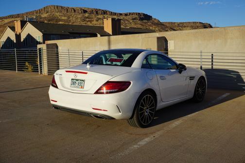 2018 Mercedes-Benz SLC 300 Base