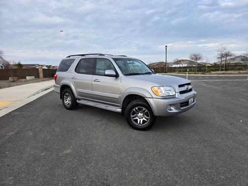 2007 Toyota Sequoia SR5
