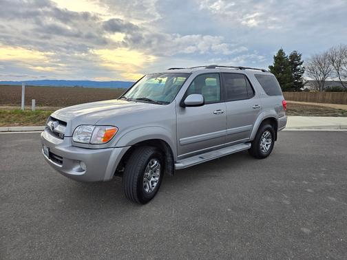 2007 Toyota Sequoia SR5