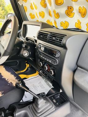 2004 Jeep Wrangler SE