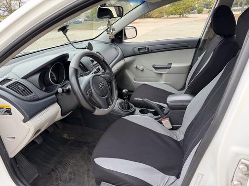 2010 Kia Forte LX