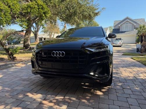2020 Audi Q8 55 Premium Plus
