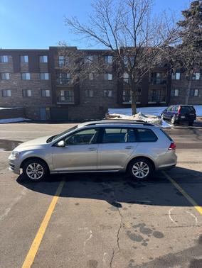 2016 Volkswagen Golf SportWagen TSI Limited Edition