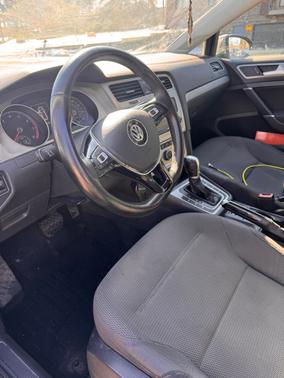 2016 Volkswagen Golf SportWagen TSI Limited Edition